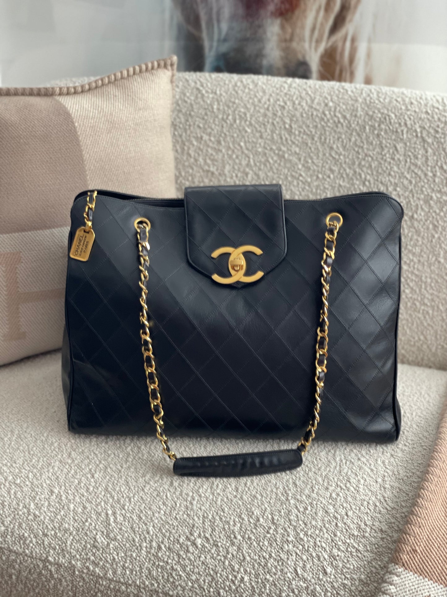240. Chanel Supermodel