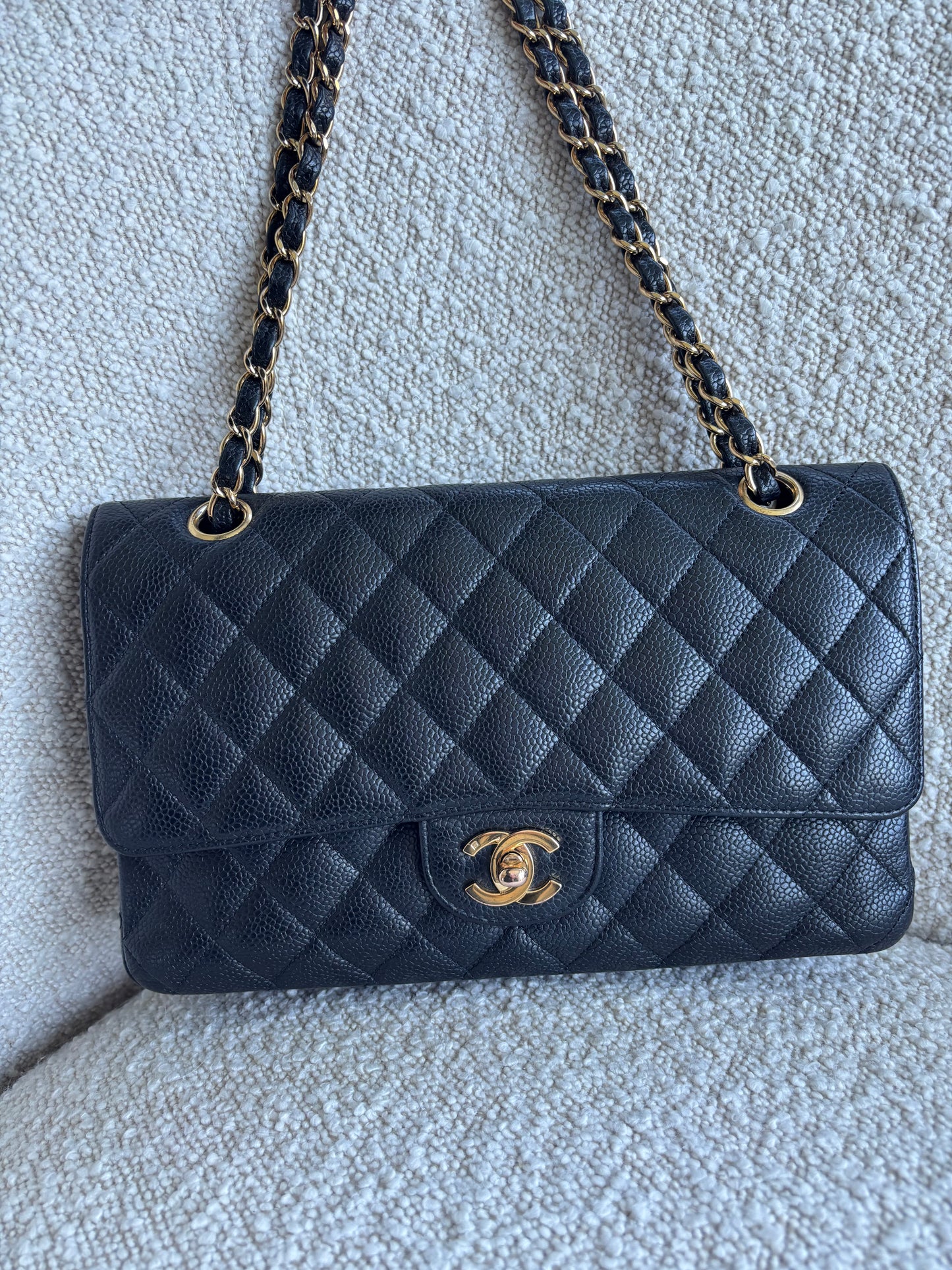 433. Chanel medium Classic Flap