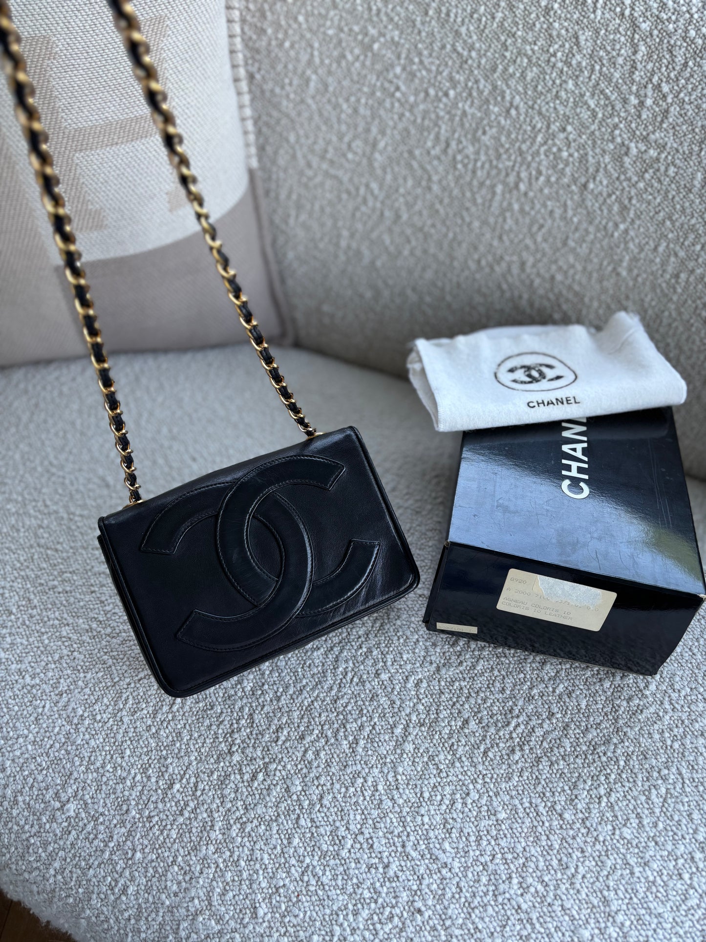 427. Chanel small CC vintage Flap bag