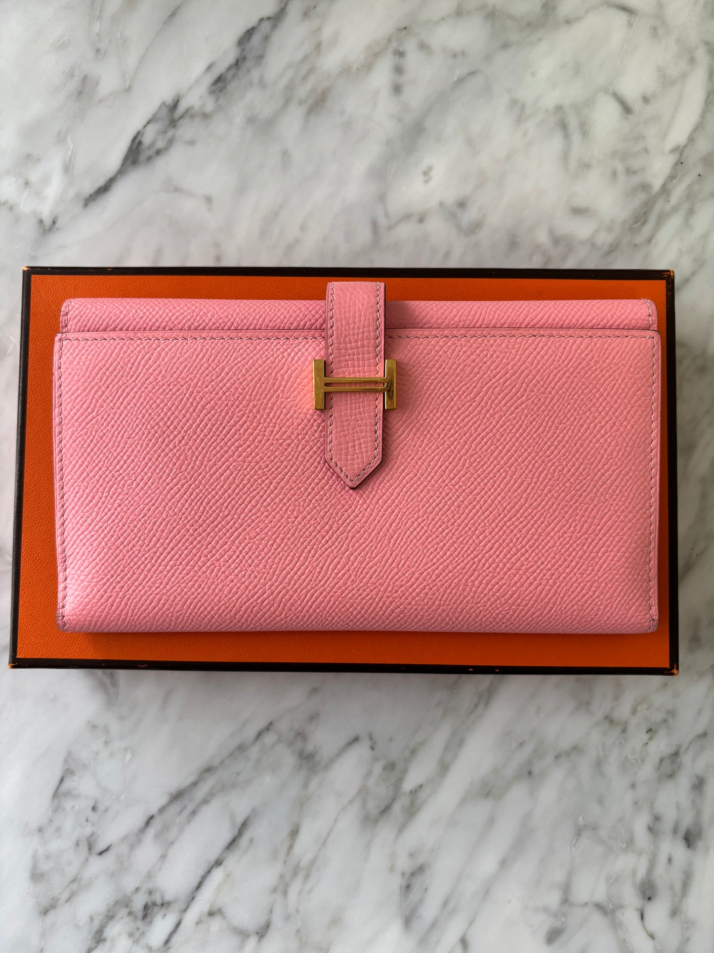 22. Hermes double Bearn Wallet