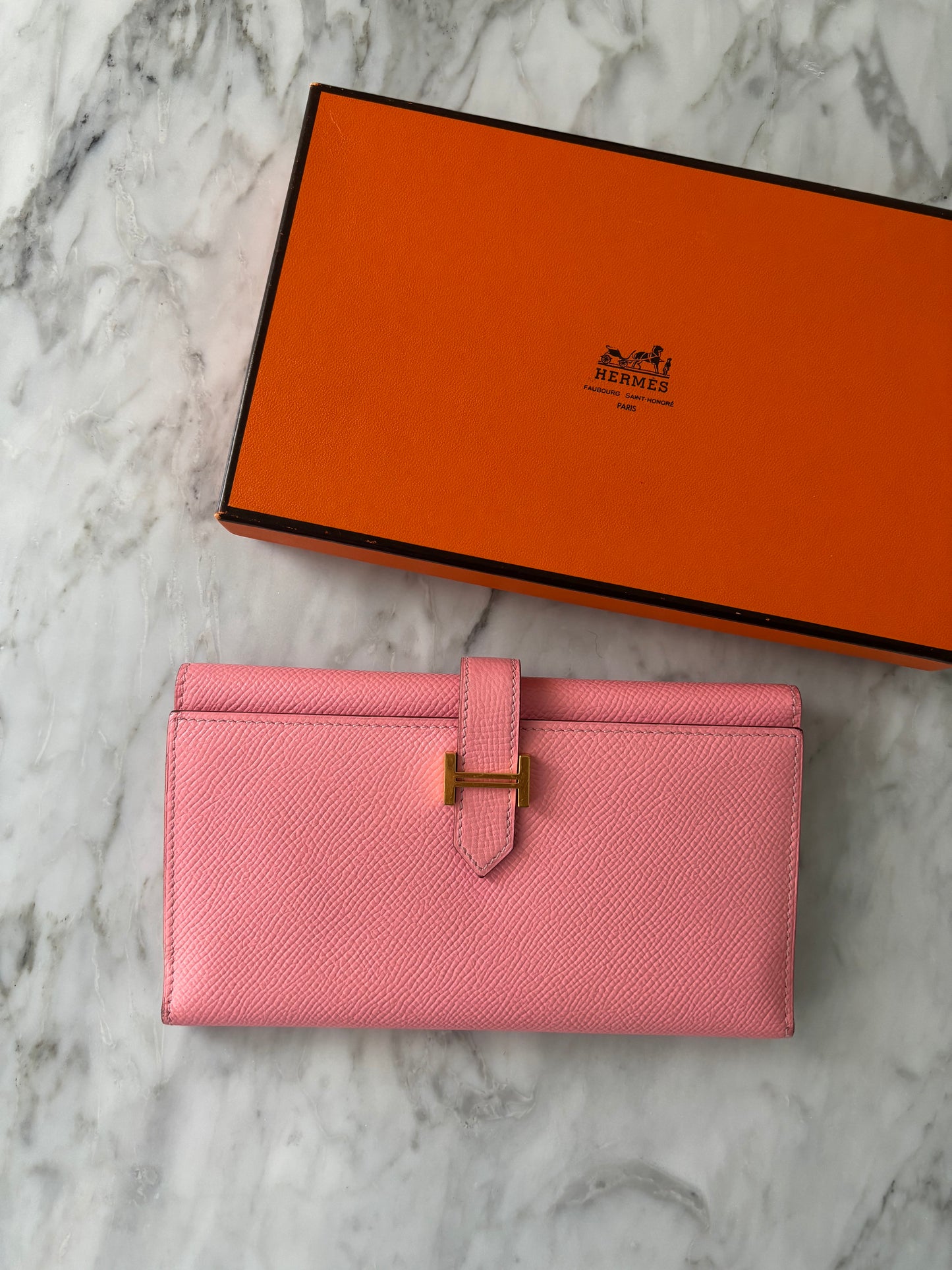 22. Hermes double Bearn Wallet