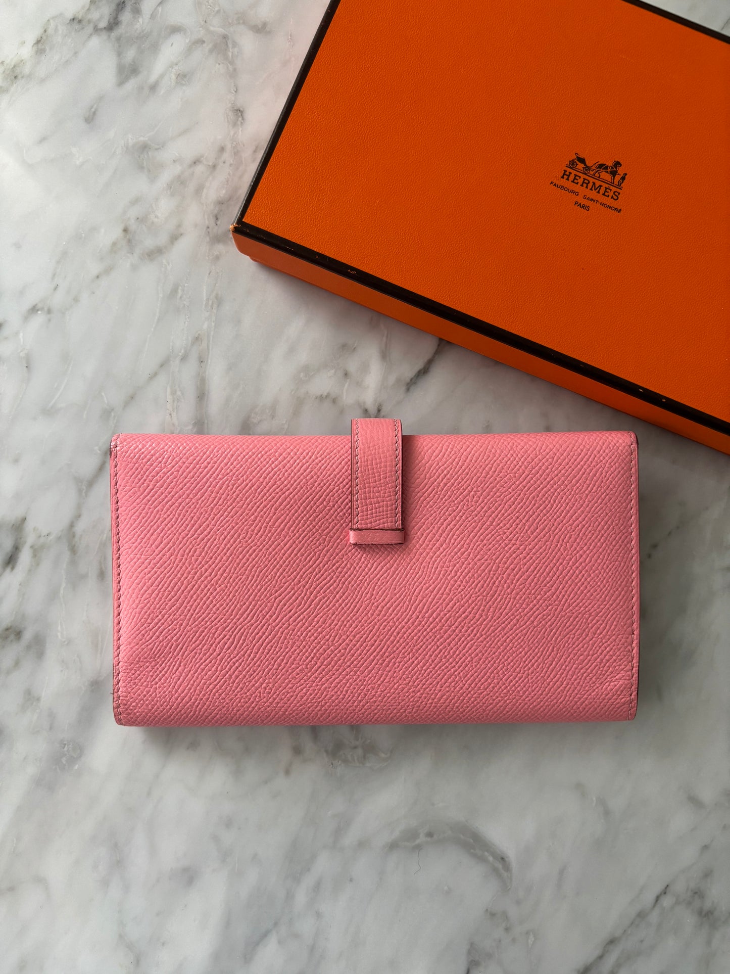 22. Hermes double Bearn Wallet