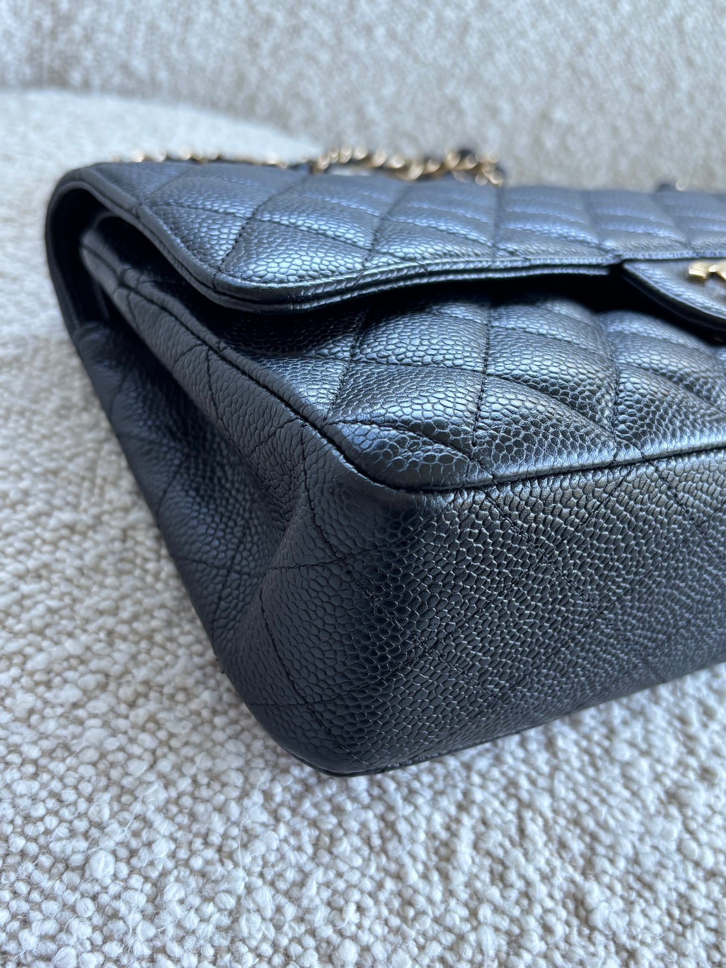 433. Chanel medium Classic Flap